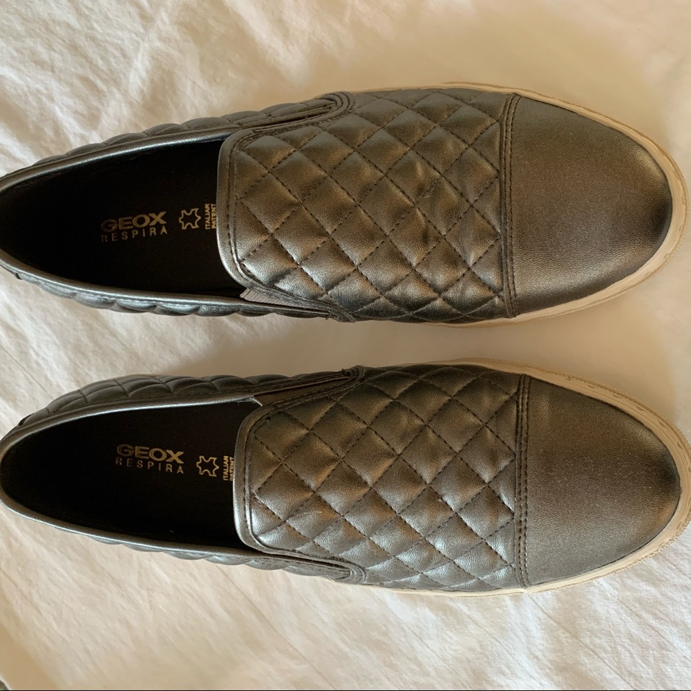 Geox Respira slip on sneakers
